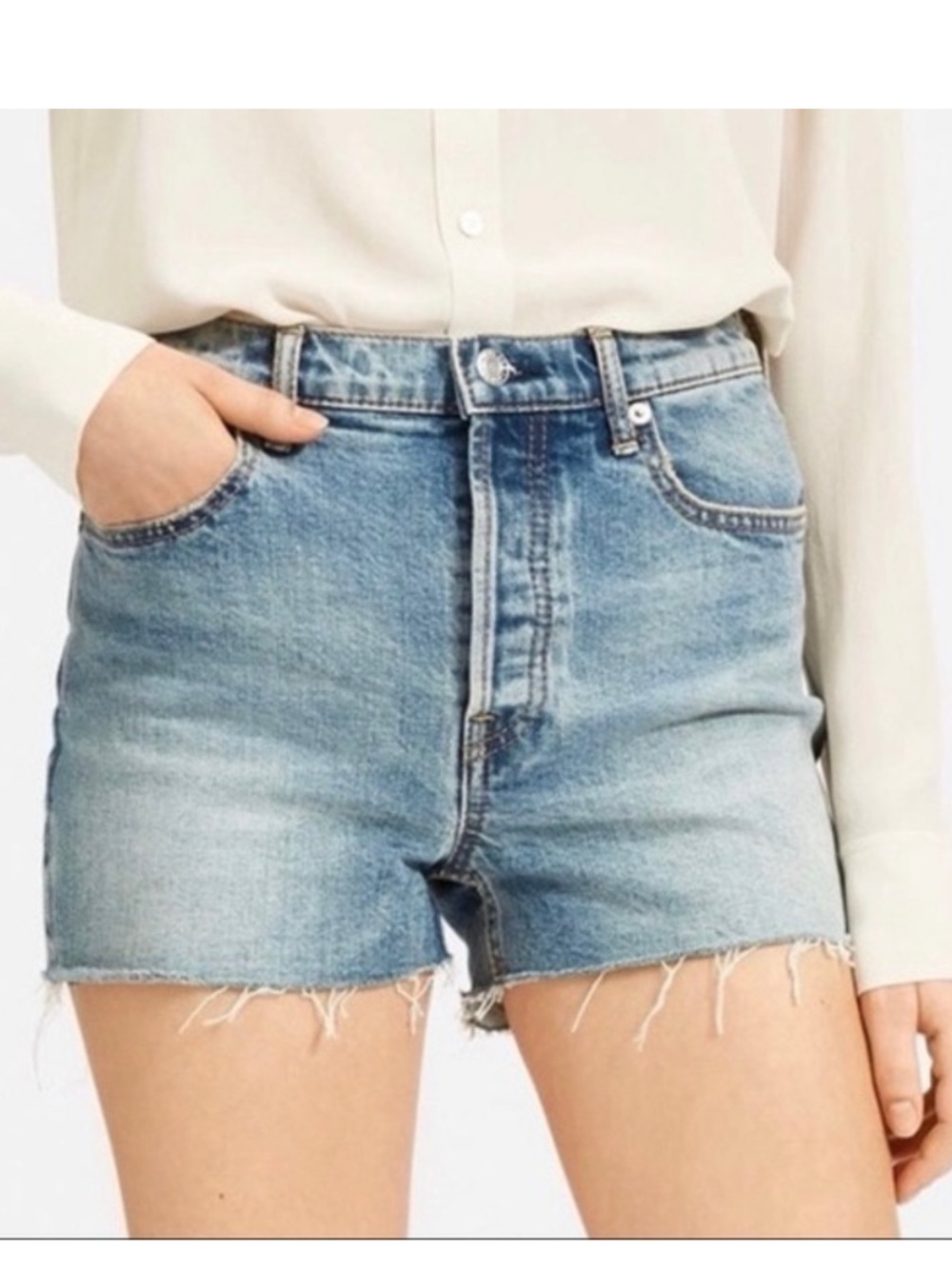 Everlane The Cheeky Short Light Wash Denim Jean Shorts Size 31